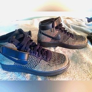 NIKE AF1 ULTRA FLYKNIT. MID. PALM GREEN. SIZE 9. 817420-301. 2016. NEW